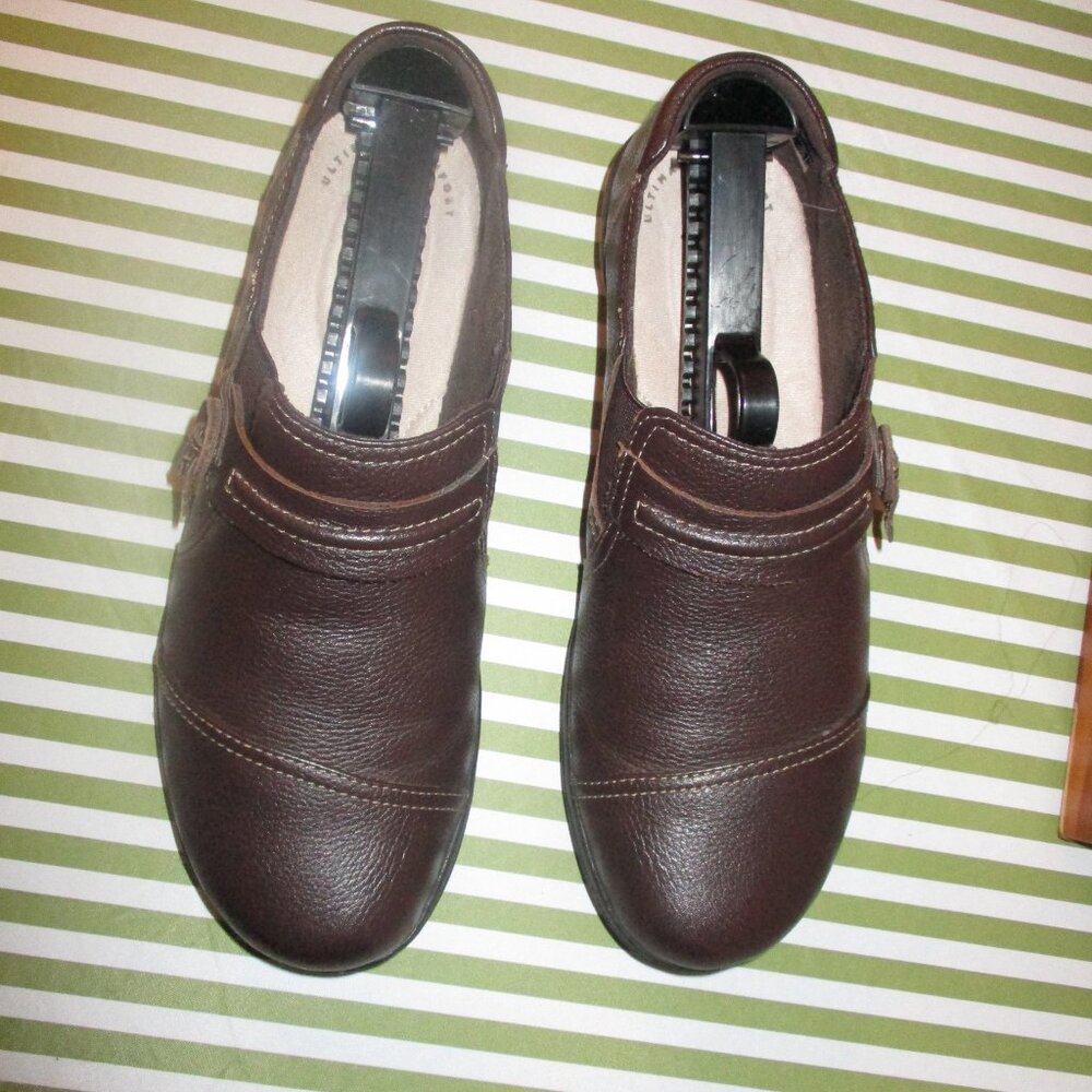 Clarks Collection Slip-ons - Picture 3 of 15